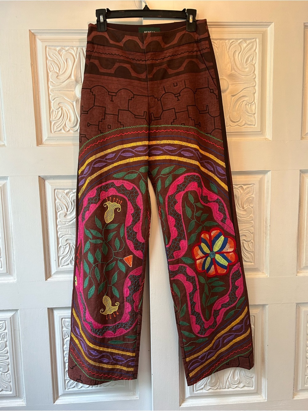 Boho Beneai Peruvian Cotton Hand-Embroidered High-Waisted Pants - Size 6